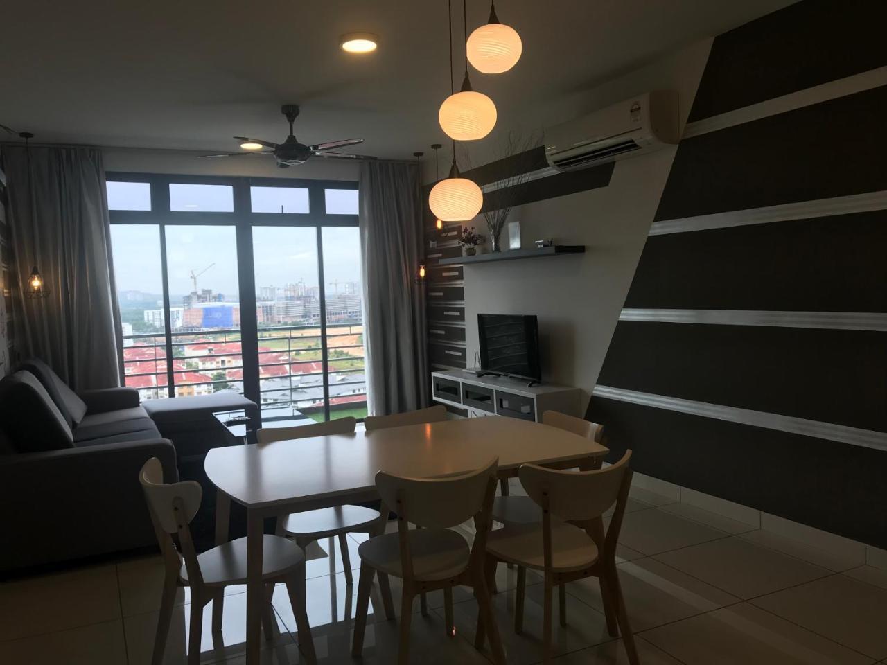 1tebrau Premium By 12stay Apartment
